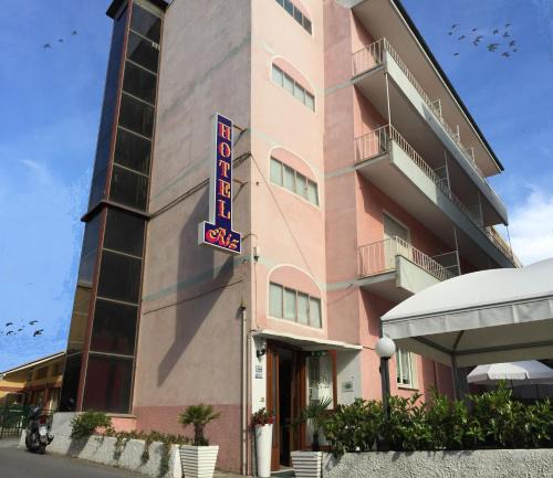 Finale Pia Hotel | Hotel Riz