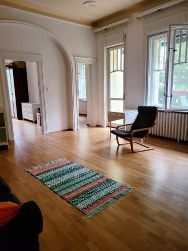Rozsadomb Apartment | Hotel Rose Valley