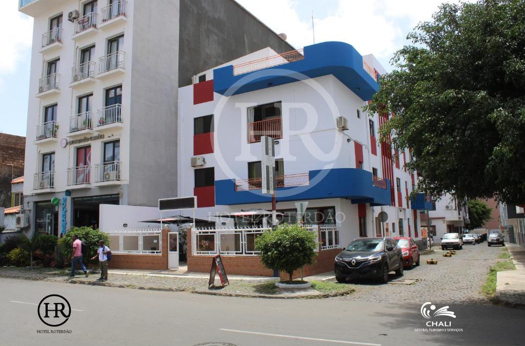 Praia Hotel | Hotel Roterdão "Under New Management"