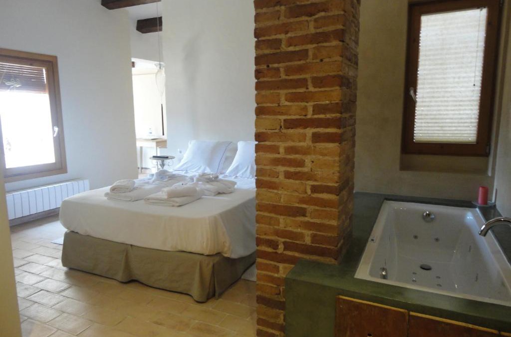 Els Guiamets Hotel | Hotel Rural Cal Torner Adults Only