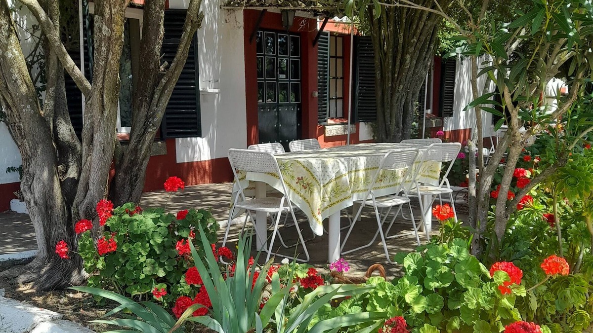 Brozas Hotel | HOTEL RURAL EL VAQUERIL