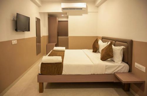 Pardi Hotel | Hotel Sagar Presidency A Unit of Buesoco Hospitality Private Limited