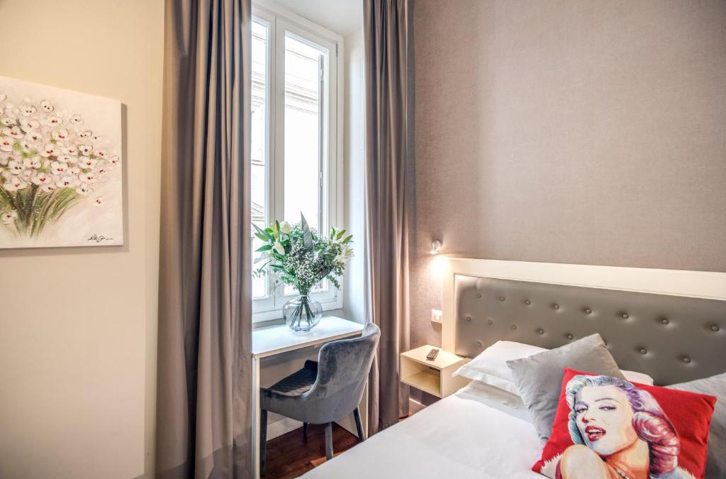 Rione III Colonna Hotel | Hotel San Silvestro