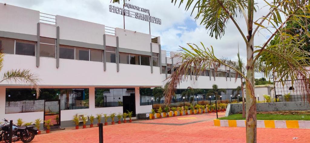 Jeypore Hotel | Hotel Sandhya
