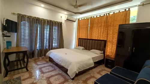 Golaghat Hotel | Hotel Santi Palace