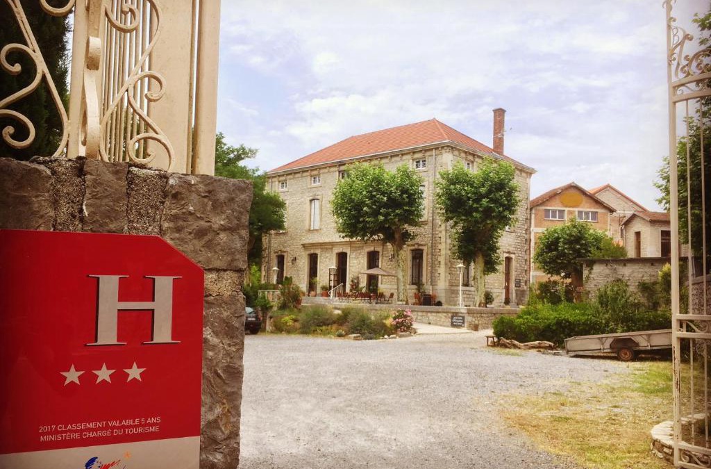 Ruoms Hotel | Hotel Savel