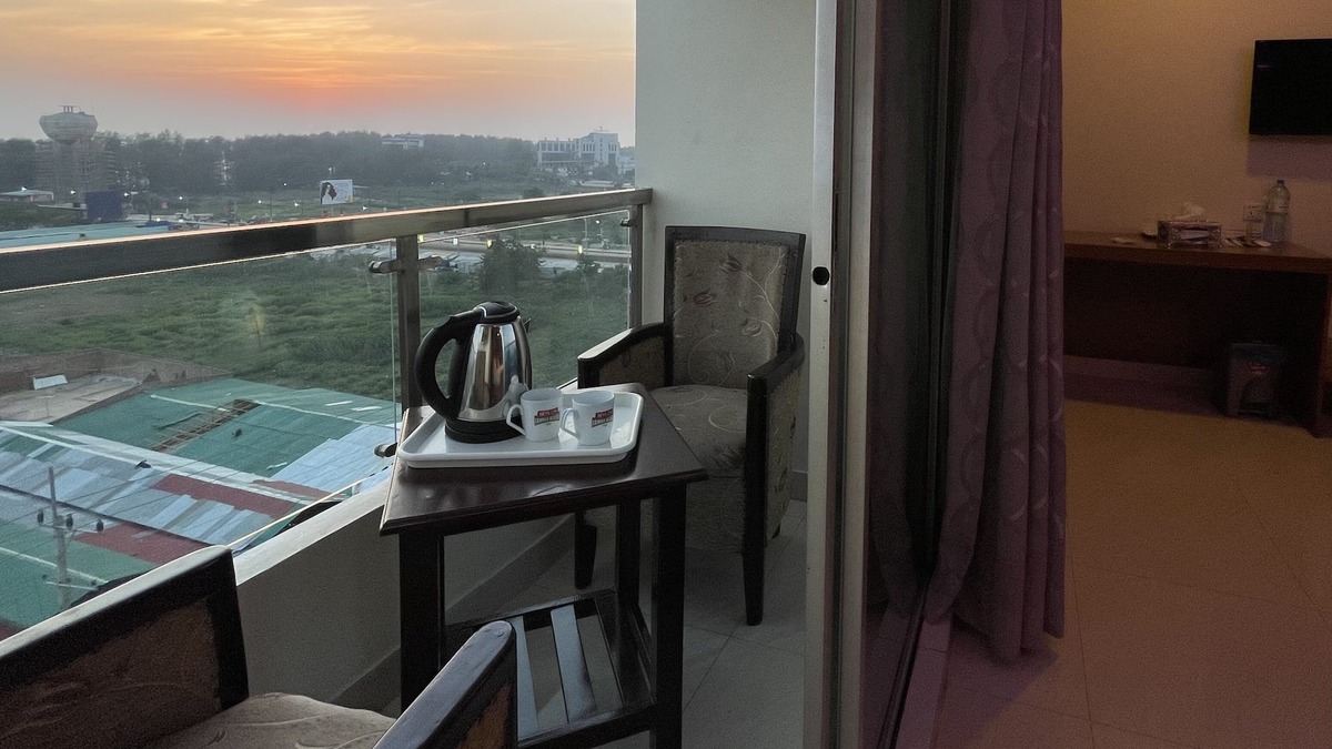Cox's Bazar House | Hotel Sea Cox - Honeymoon Suite SeaView