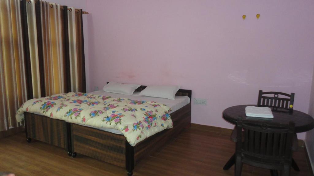 Mukteshwar Hotel | Hotel Shivalay & Restaurant, Mukteshwar