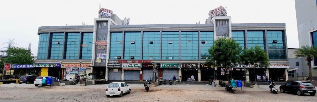 Ahmedabad Hotel | HOTEL SHREENATH