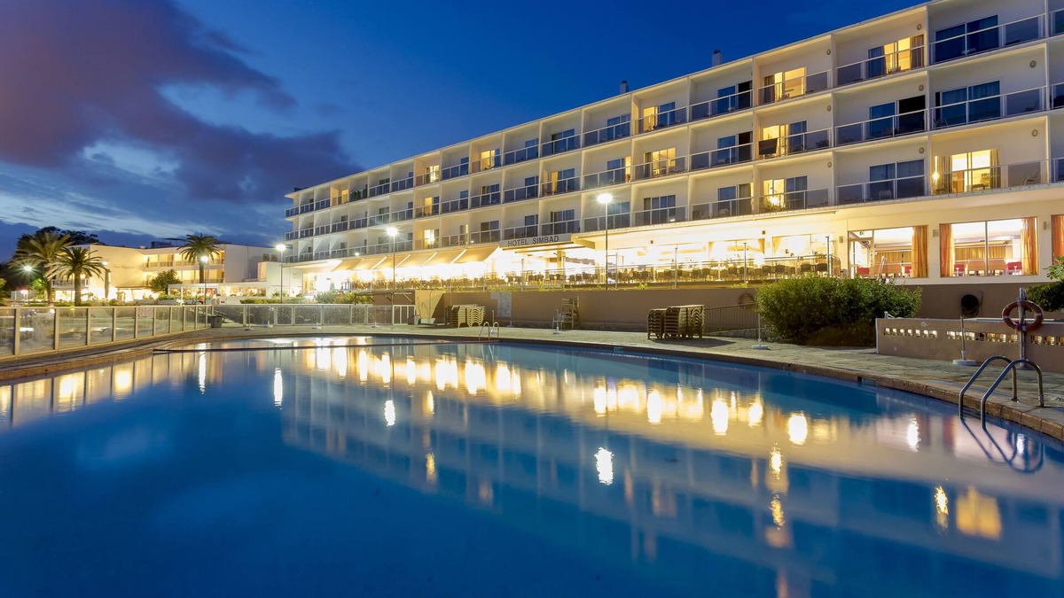Cap Martinet Hotel | Hotel Simbad