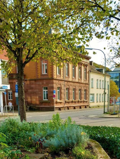 Merzig Hotel | Hotel Stadtvilla Laux