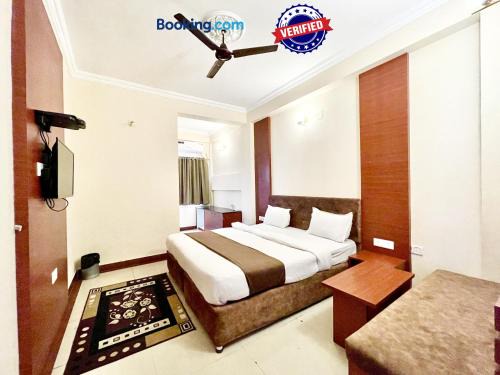 Puri Hotel | Hotel Subham Beach inn ! PURI near-sea-beach-and-temple fully-air-conditioned-hotel with-lift-and-parking-facility
