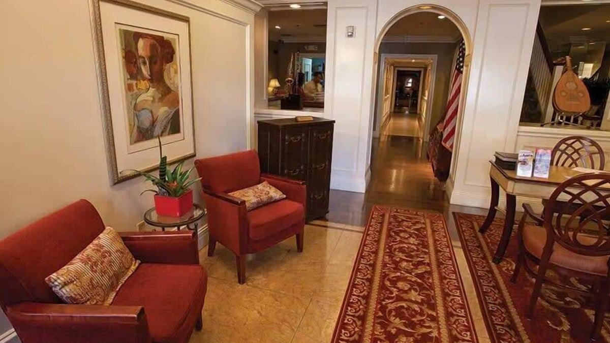 Fillmore District Condo | Hotel Suite at Wyndham Inn at the Opera Resort
