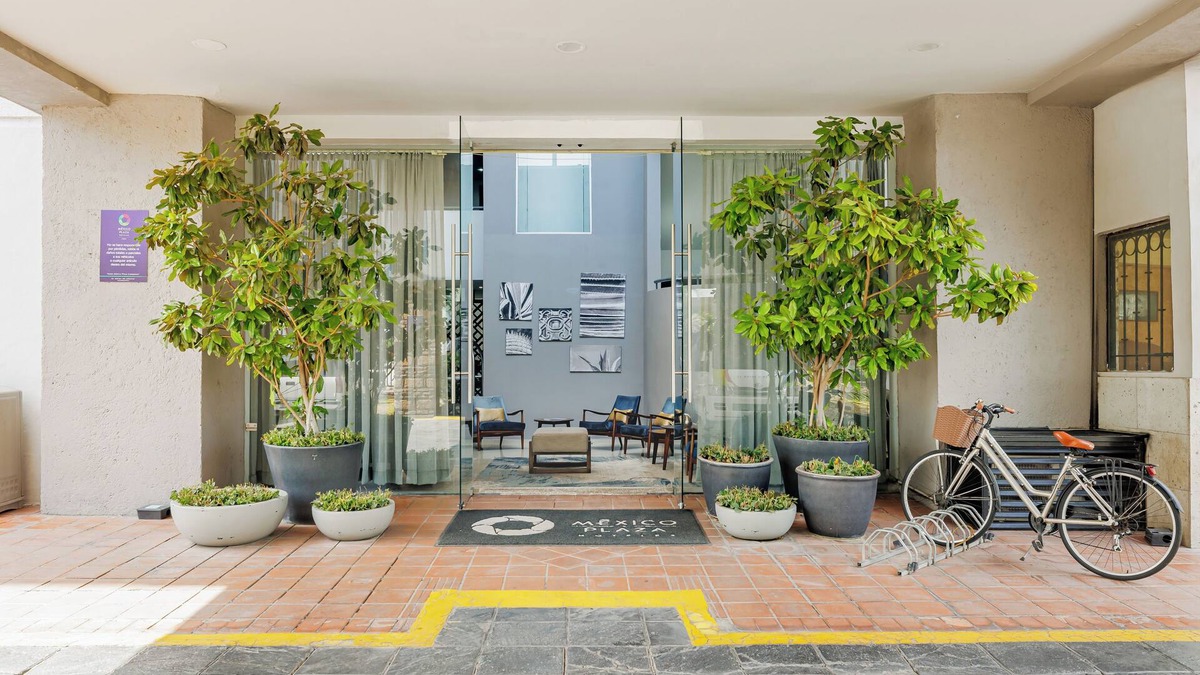 Leon Hotel | Hotel Suites Mexico Plaza Campestre