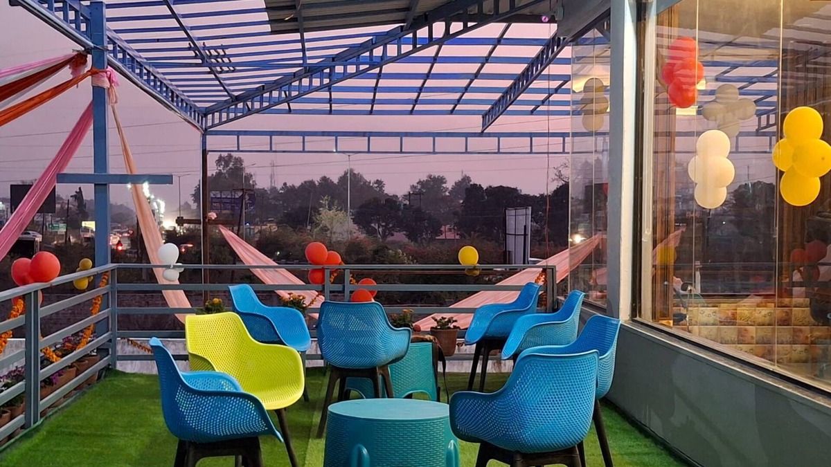 Mayapur Hotel | Hotel Surya Inn