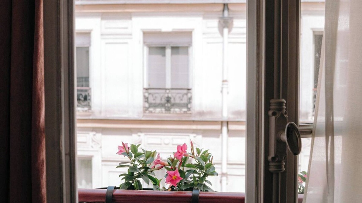 Enfants-Rouges Hotel | Hotel Suzie Blue