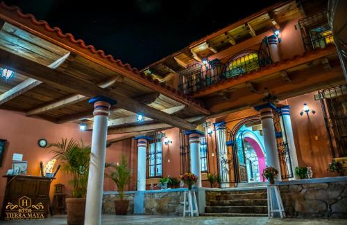 Santa Lucia Hotel | Hotel Tierra Maya