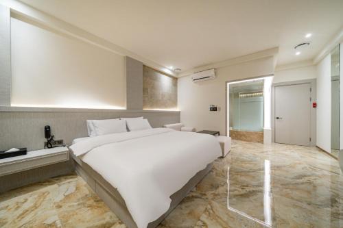 Uiwang Hotel | Hotel THE ART UIWANG