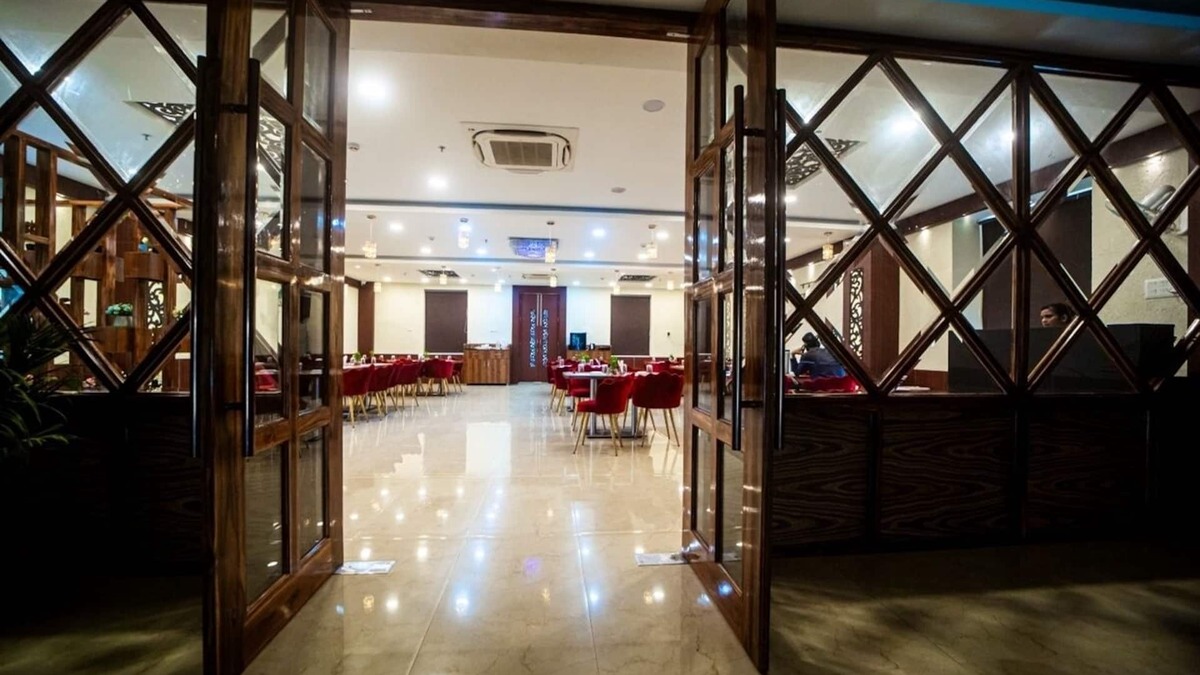 Varanasi Hotel | Hotel The Pearl