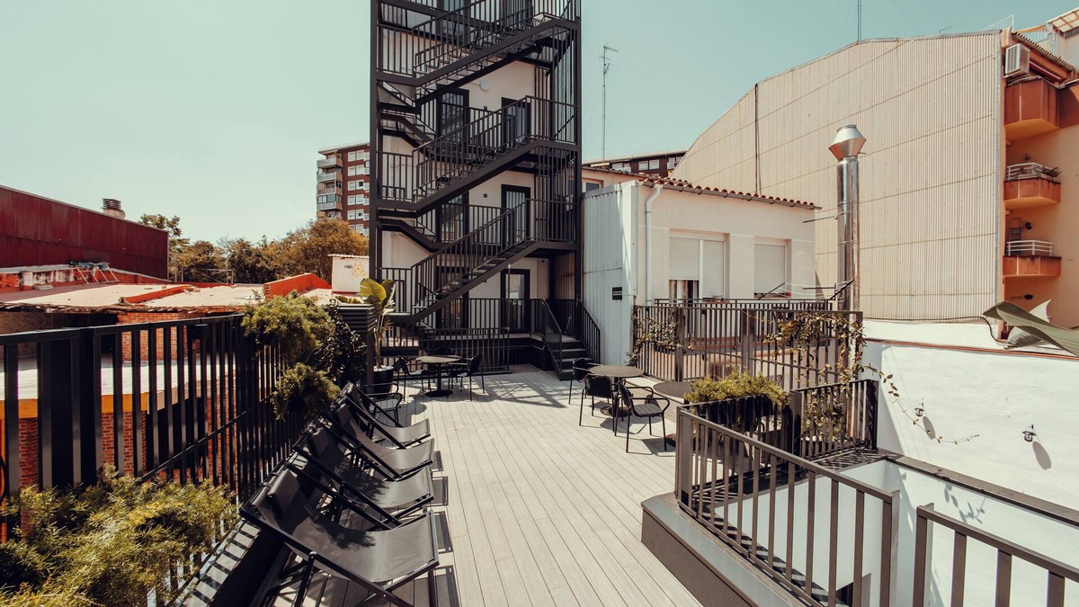 Hostafrancs Hotel | Hotel Transit