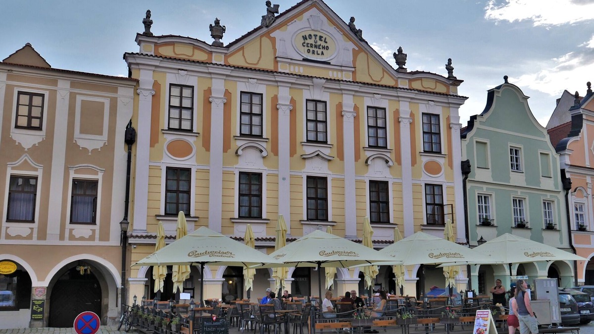 Telc Hotel | Hotel U Černého orla