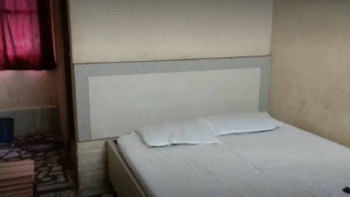 Paltan Bazaar Hotel | Hotel Vandana