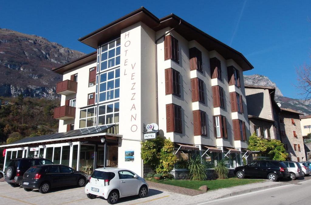 Vezzano Hotel | Hotel Vezzano
