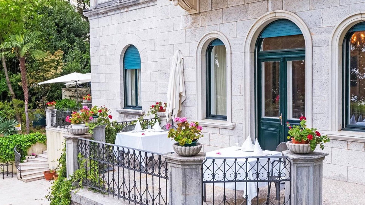 Lovran Hotel | Hotel Villa Astra