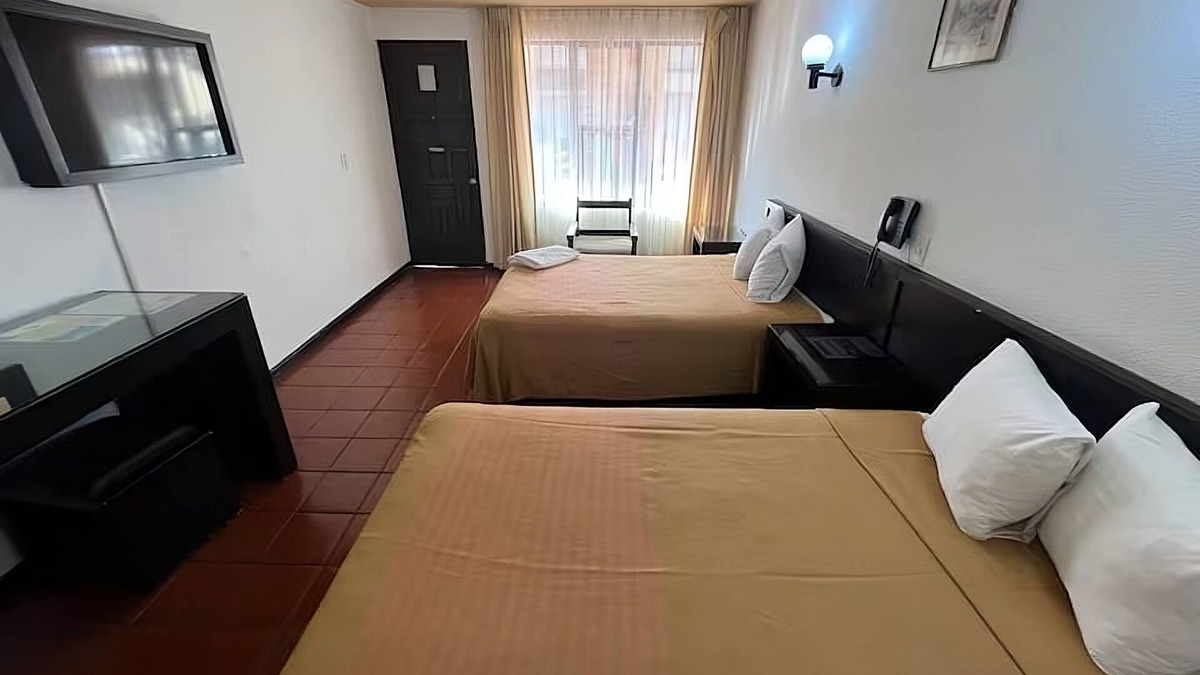 Morelia Hotel | Hotel Villa Capri, 2 camas dobles 4 Huéspedes