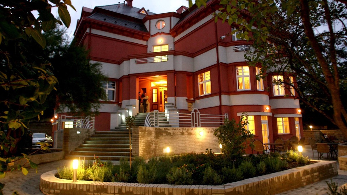 Prague 10 Hotel | Hotel Villa
