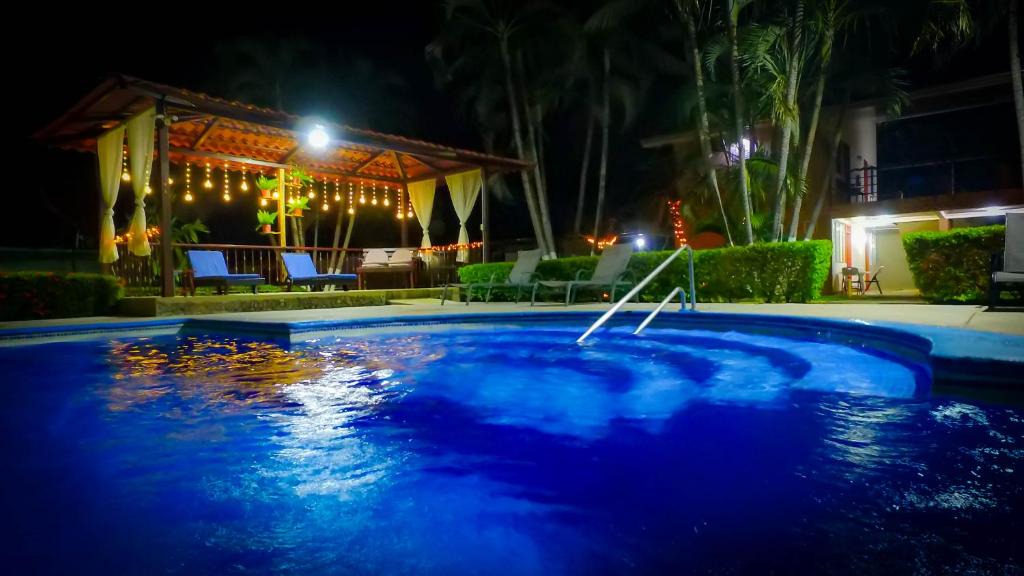 Playa Hermosa Hotel | Hotel & Villas Huetares