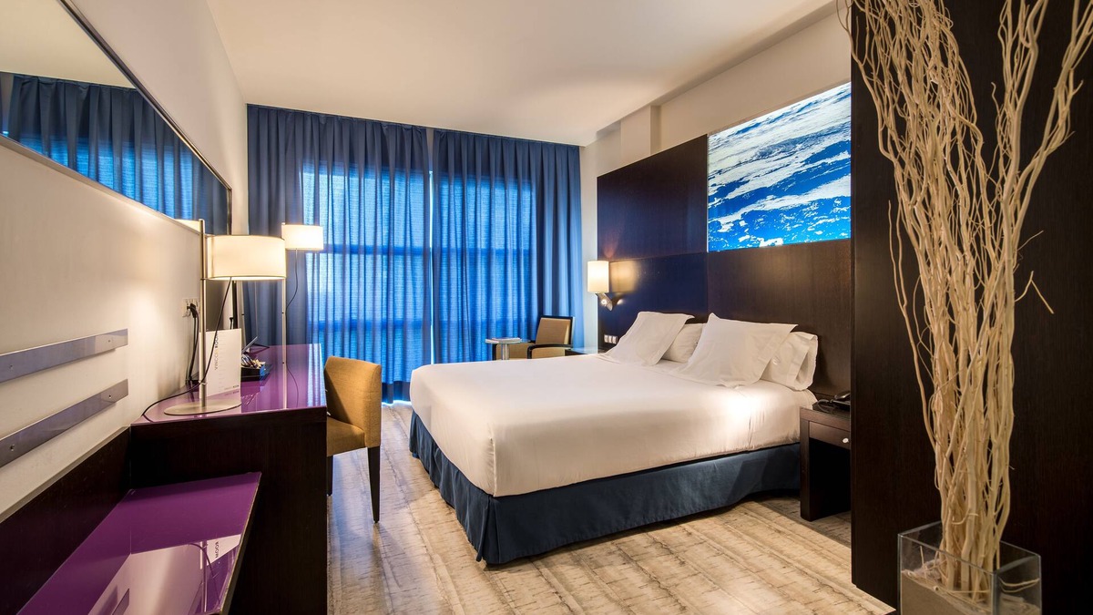 Diagonal Mar i el Front Maritim del Poblenou Hotel | Hotel Vincci Maritimo