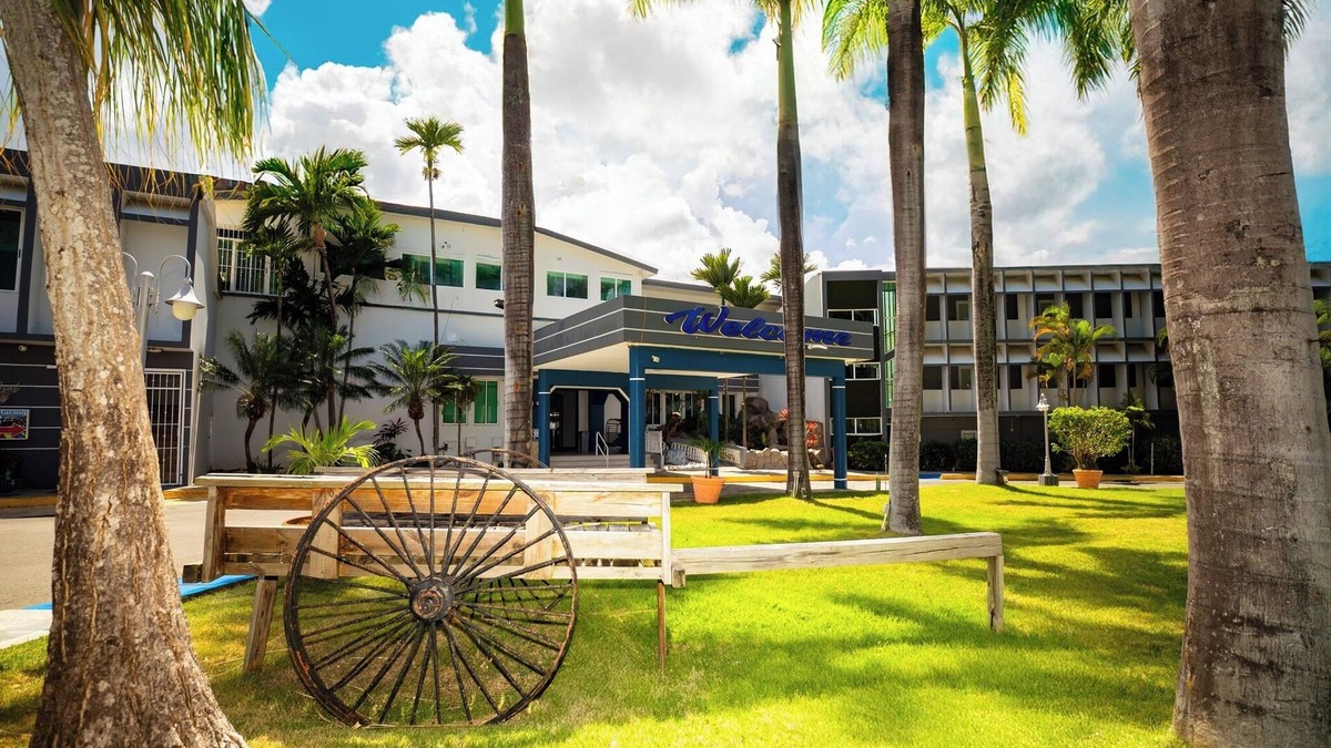 Borinquen Resort | Hotel Vista Azul