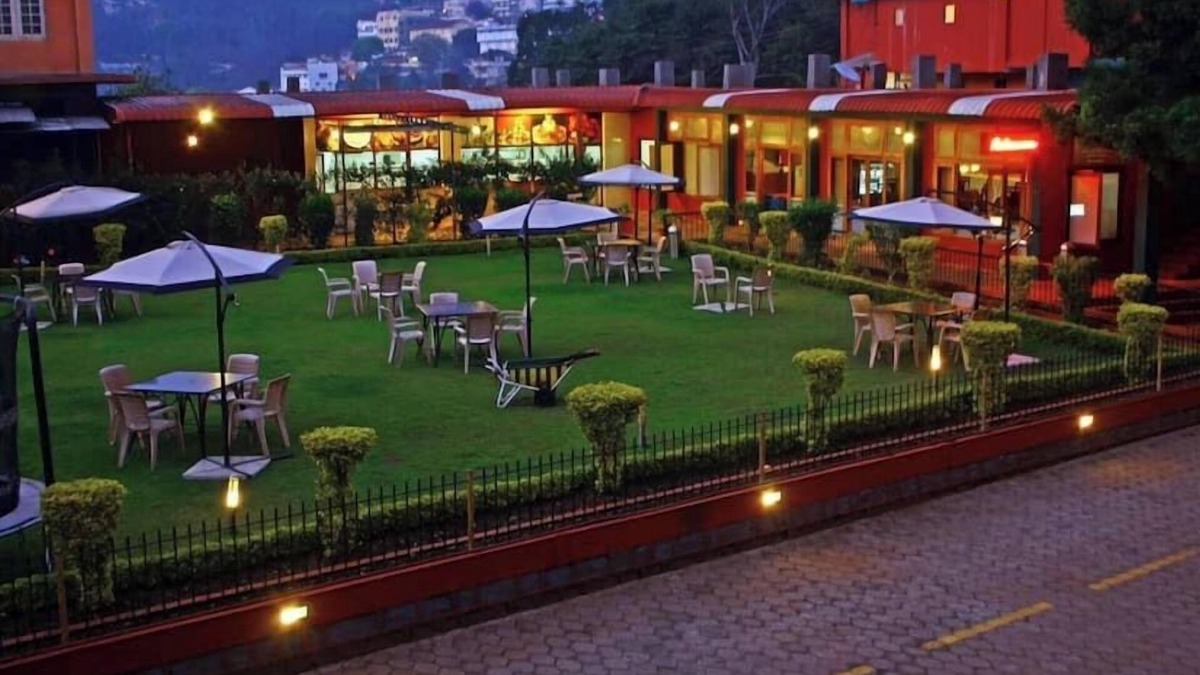 Coonoor Hotel | Hotel Vivek