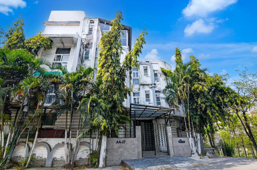 Sector 1 Hotel | Hotel Vrindavan