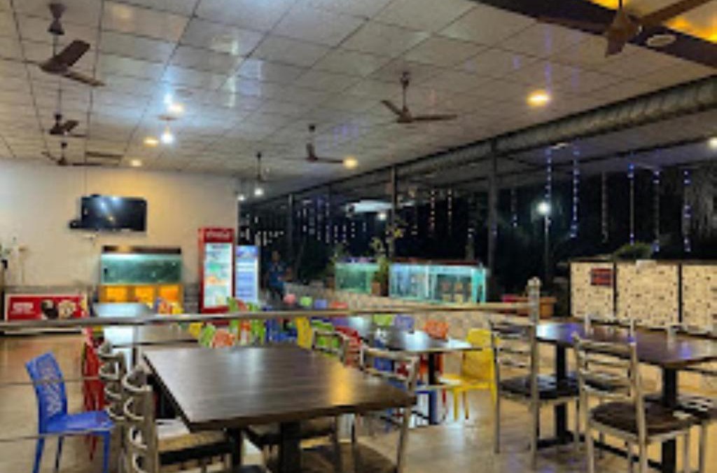 Ratnagiri Hotel | HOTEL VRINDAVAN NIWALI