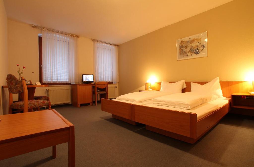 Aschersleben Hotel | Hotel Weisse Taube