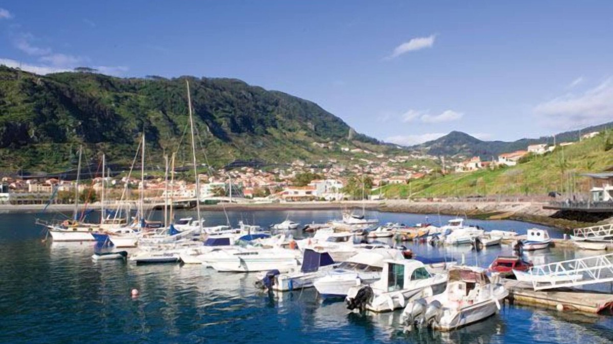 Machico Hotel | Hotel White Waters