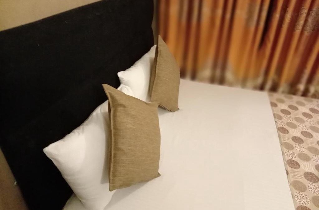 Wattala Hotel | Hotel Winter
