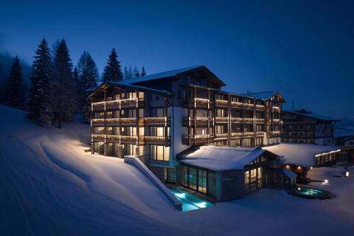 Sonnenalpe Nassfeld Hotel | Hotel Wulfenia 4S - Adults Only