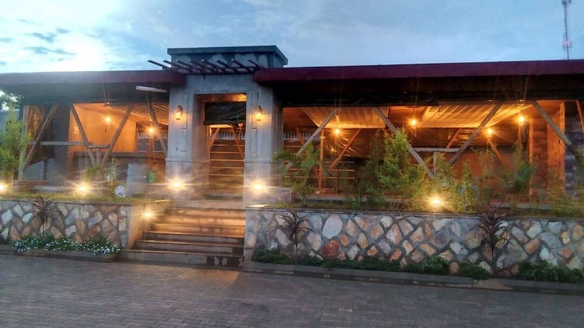 Jinja Hotel | HOTEL ZEPTAN