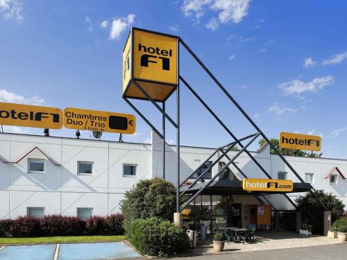 Saint-Nabord Hotel | hotelF1 Remiremont Saint Nabord