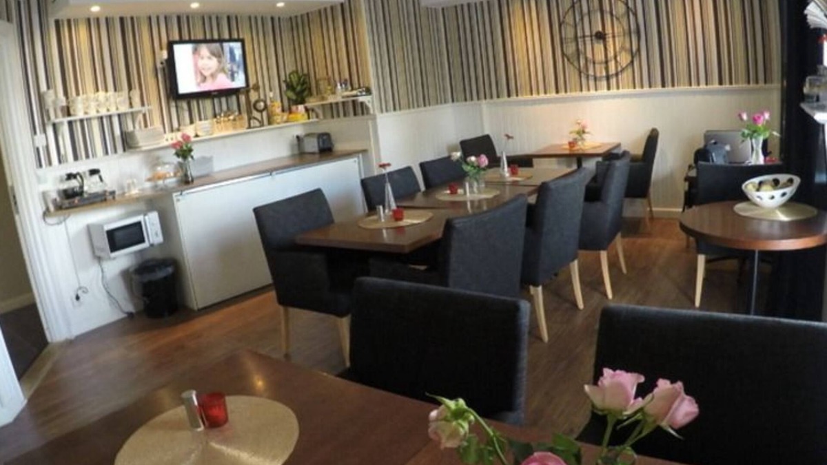 Nordostra Motala Hotel | Hotell Östermalm