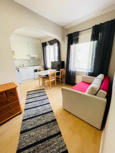 Joutsa Hotel | Hotelli Aatto&Elli