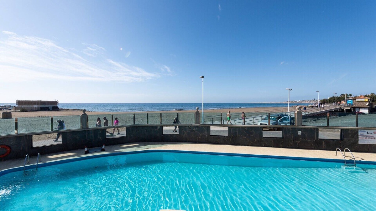 San Agustin House | House by Playa de Las Burras with Sea Views