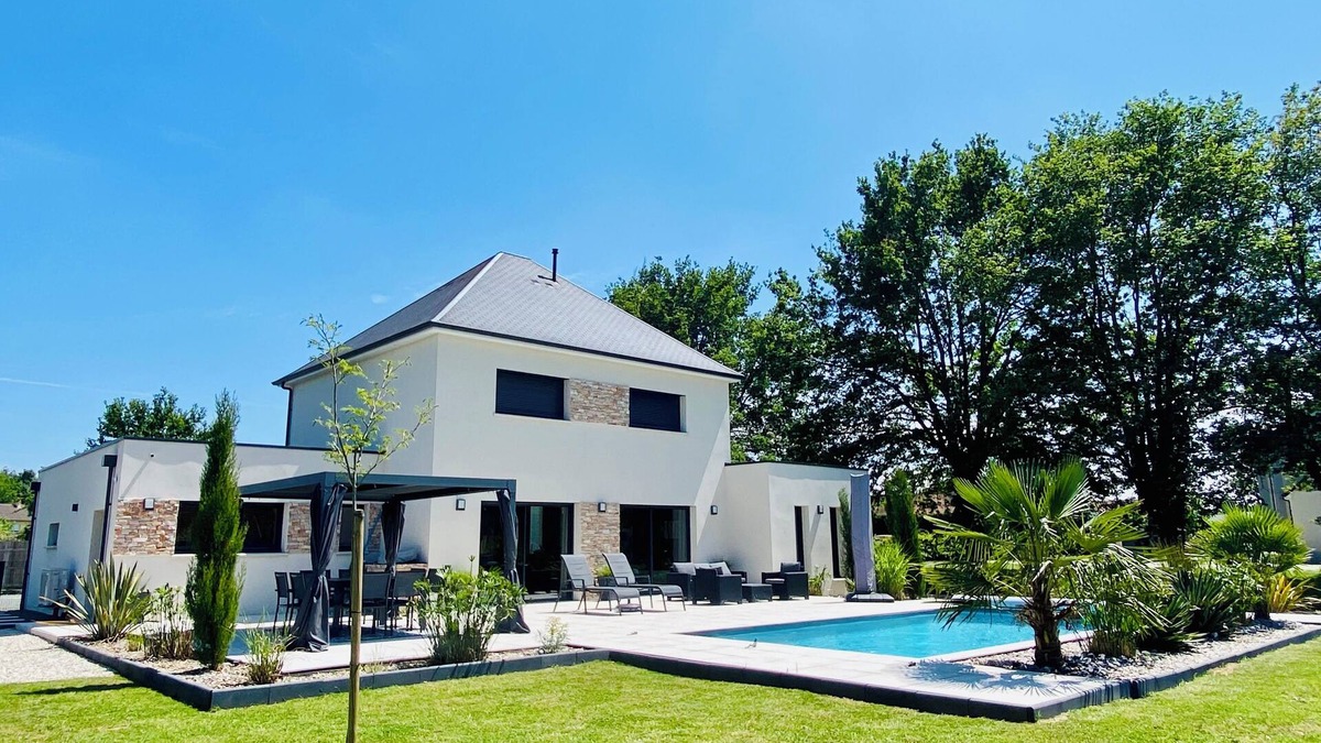 Saint-Gervais-en-Belin House | House 10 min circuit des 24h du