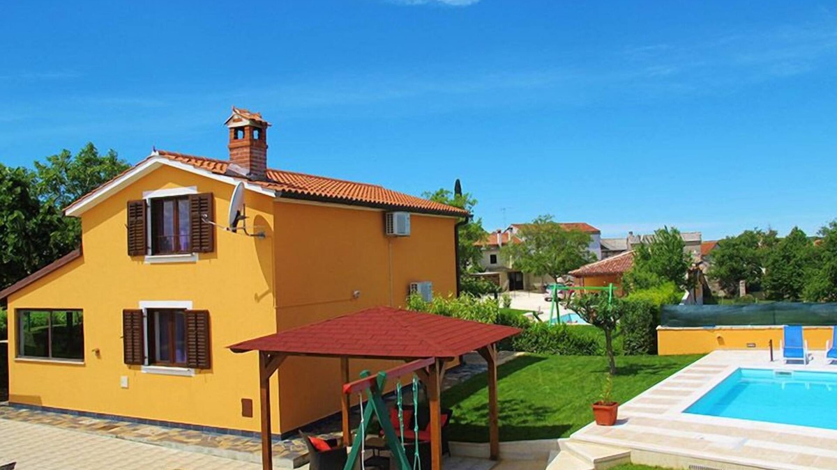 Sveti Petar u Sumi House | House 526/1262 (Istria - Sv.Petar u Šumi), 20000m from the beach