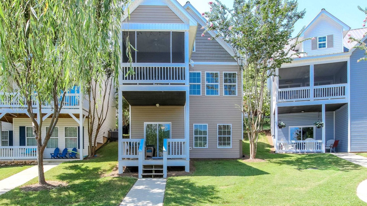 Leesburg House | House# 59 Anchors Away (no pets)