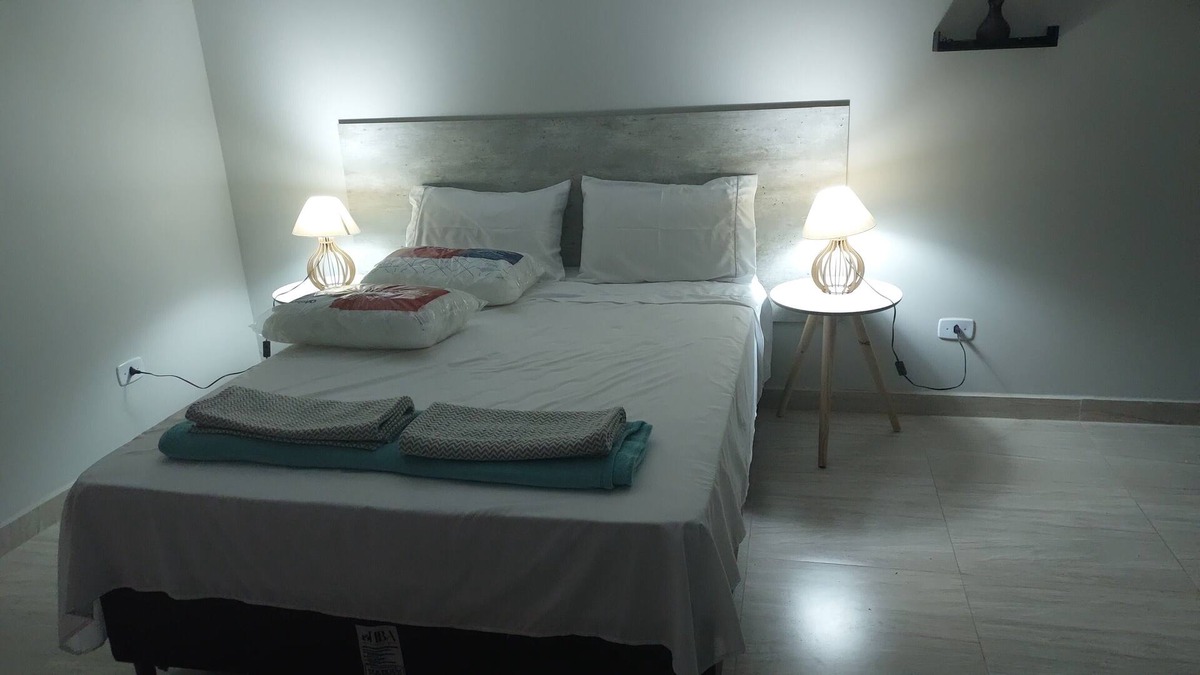 Londrina House | House
