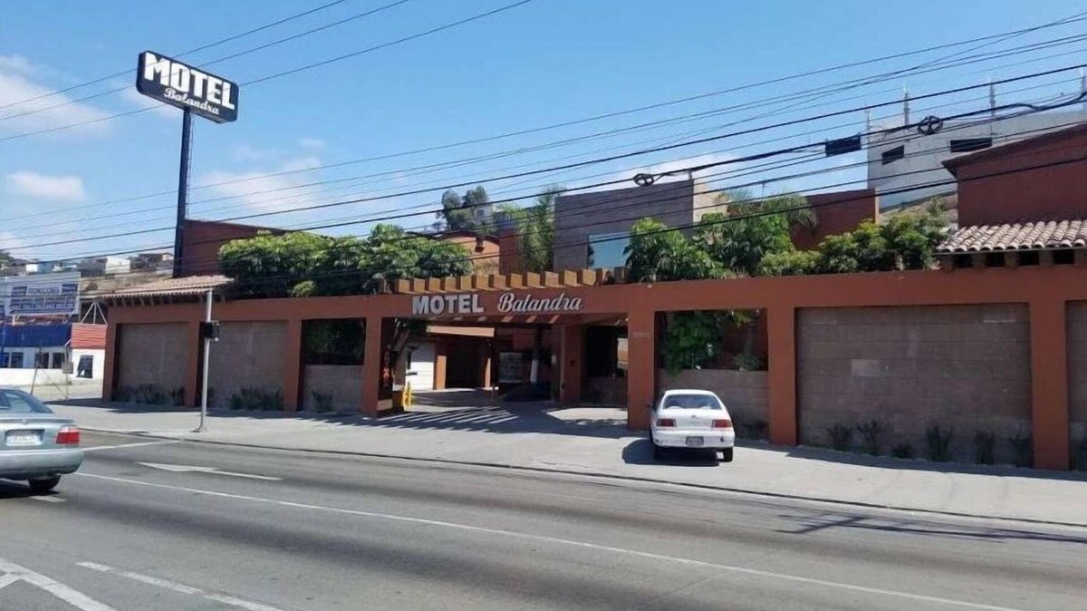 Playas De Tijuana House | House for rent Minimum Night Stay 30 days